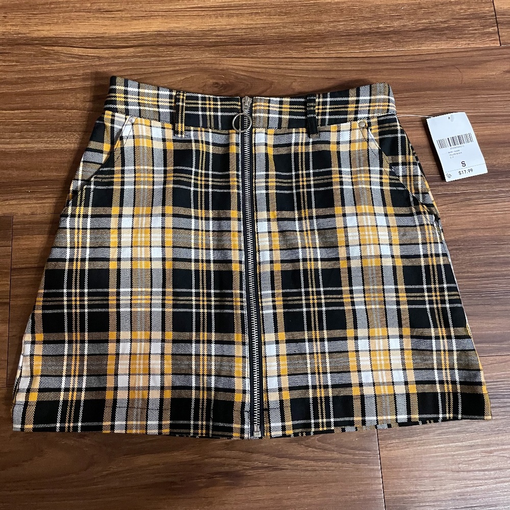 Small Black Yellow Plaid Zip Mini Skirt